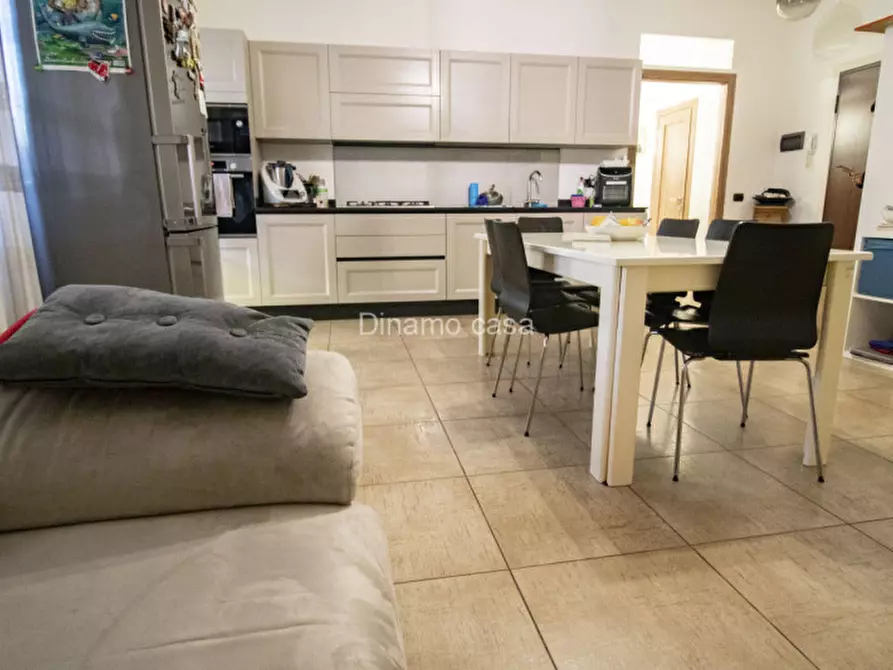 Immagine 11 di Appartamento in vendita  in Via Pietro Mascagni a Prato