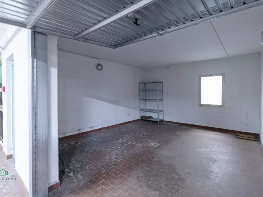 Immagine 5 di Garage in vendita  in via andrea costa 6 a Pianoro