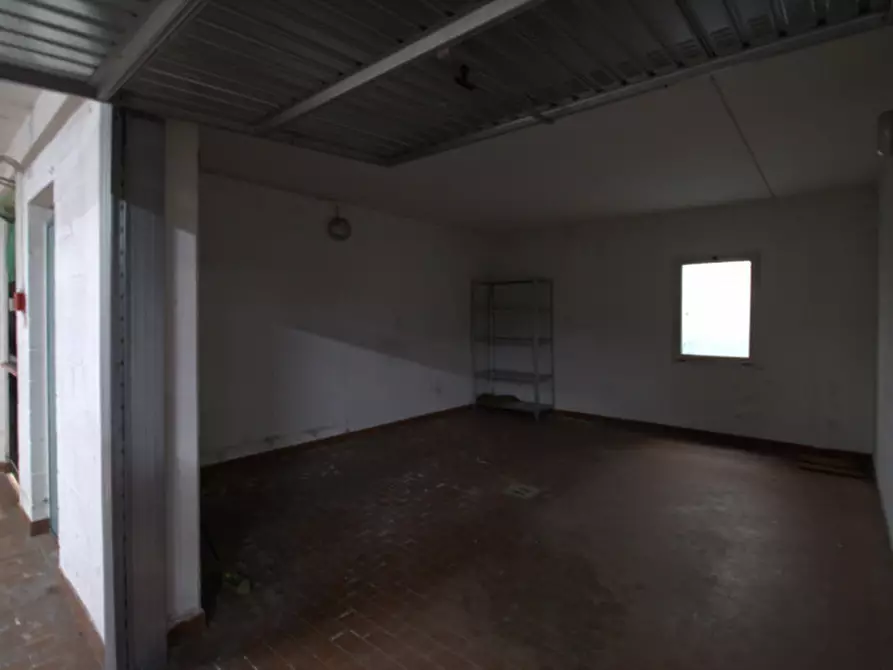 Immagine 8 di Garage in vendita  in via andrea costa 6 a Pianoro