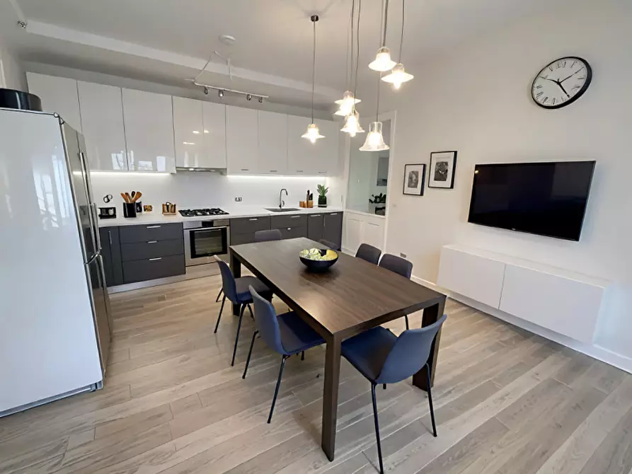 Immagine 2 di Casa bifamiliare in vendita  in Via Antonio Vivaldi a Montegrotto Terme