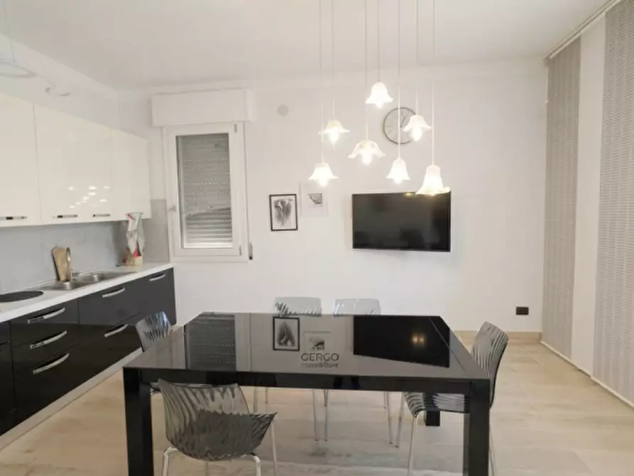 Immagine 3 di Casa bifamiliare in vendita  in Via Antonio Vivaldi a Montegrotto Terme