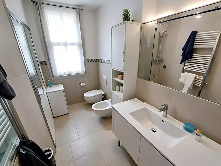 Immagine 10 di Casa bifamiliare in vendita  in Via Antonio Vivaldi a Montegrotto Terme