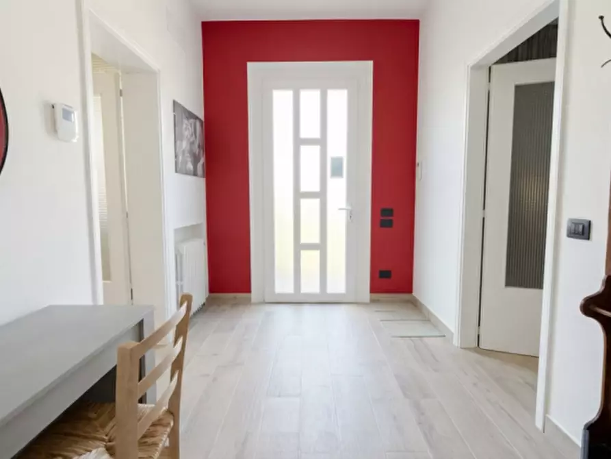 Immagine 10 di Casa bifamiliare in vendita  in Via Antonio Vivaldi a Montegrotto Terme