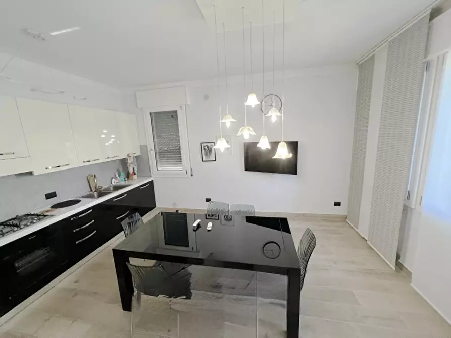 Immagine 15 di Casa bifamiliare in vendita  in Via Antonio Vivaldi a Montegrotto Terme