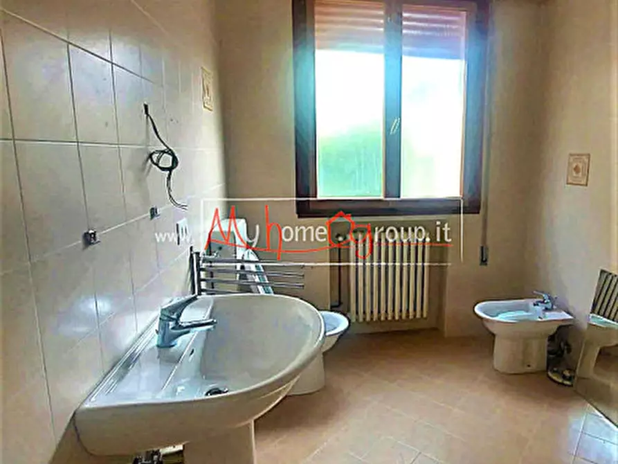 Immagine 4 di Ufficio in vendita  a Selvazzano Dentro