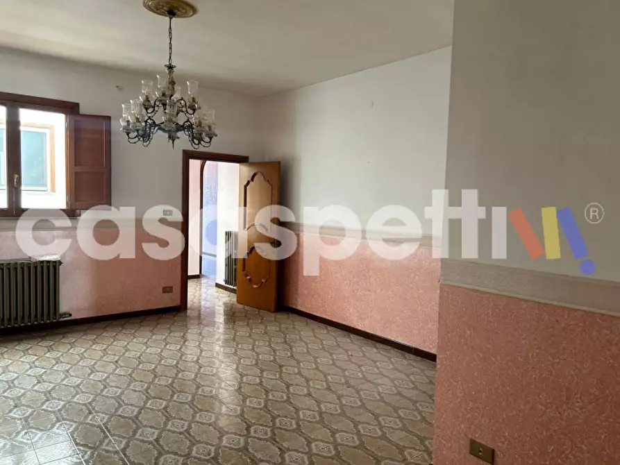 Immagine 3 di Casa indipendente in vendita  in Via Roma, 214 a Lizzano