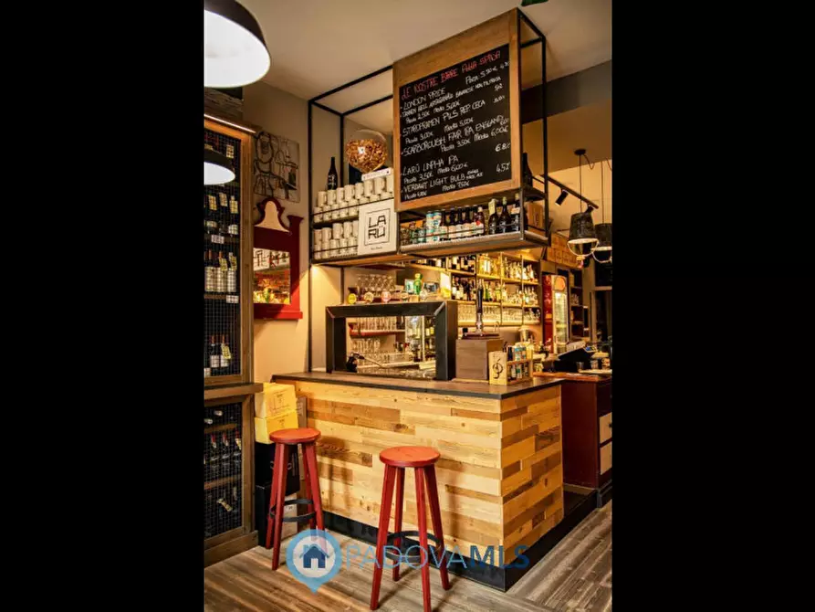 Immagine 7 di Attività commerciale in vendita  in Vicolo Montebelluna a Castelfranco Veneto