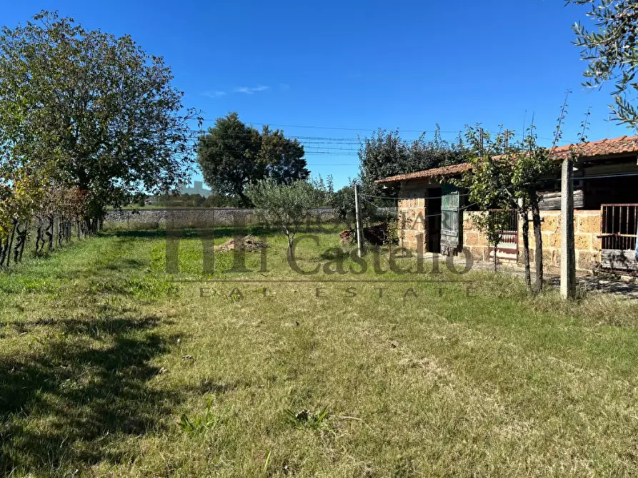 Immagine 19 di Casa indipendente in vendita  in Via Cristoforo Colombo a Castiglione Del Lago