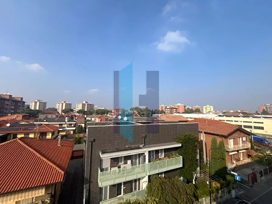 Immagine 3 di Appartamento in vendita  in Via Monte Gran Sasso a Cinisello Balsamo