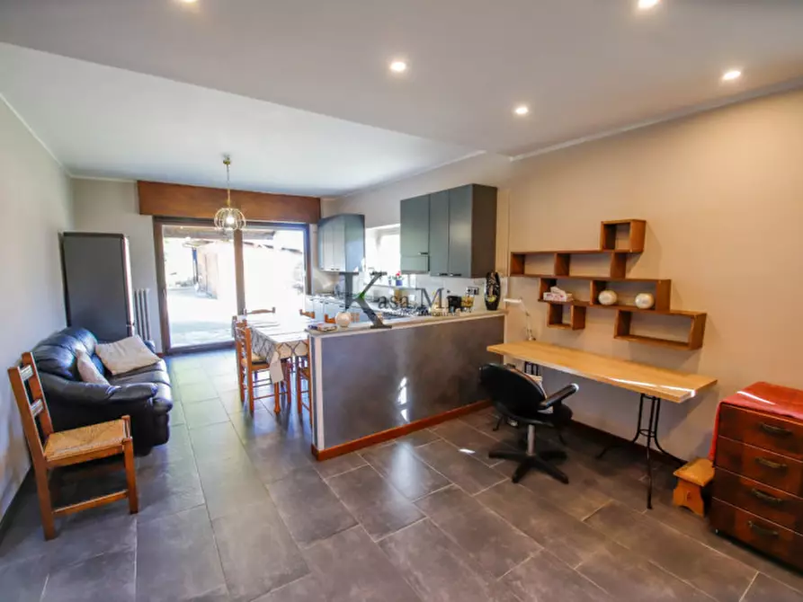 Immagine 13 di Villa in vendita  in VOCOLO GRAPPA N. 33 a Bosconero