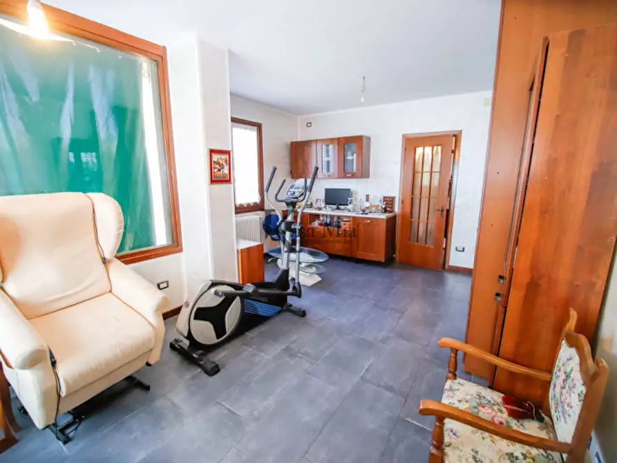 Immagine 25 di Villa in vendita  in VOCOLO GRAPPA N. 33 a Bosconero