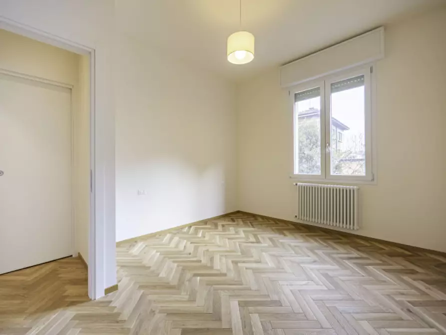 Immagine 6 di Appartamento in vendita  in Via Antonio Gramsci a Bologna