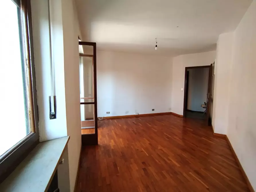 Immagine 3 di Appartamento in vendita  in Via Roma a Pino Torinese