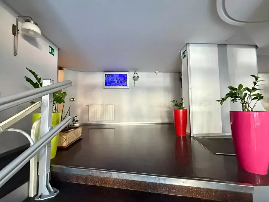 Immagine 3 di Appartamento in vendita  in Viale alcide de gasperi 70 a Palermo