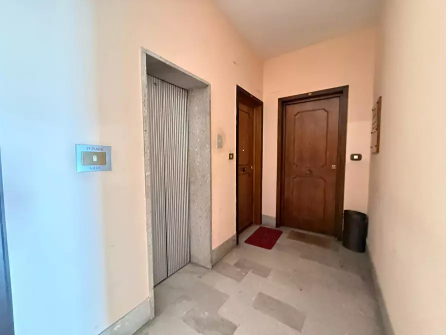 Immagine 6 di Appartamento in vendita  in Viale alcide de gasperi 70 a Palermo
