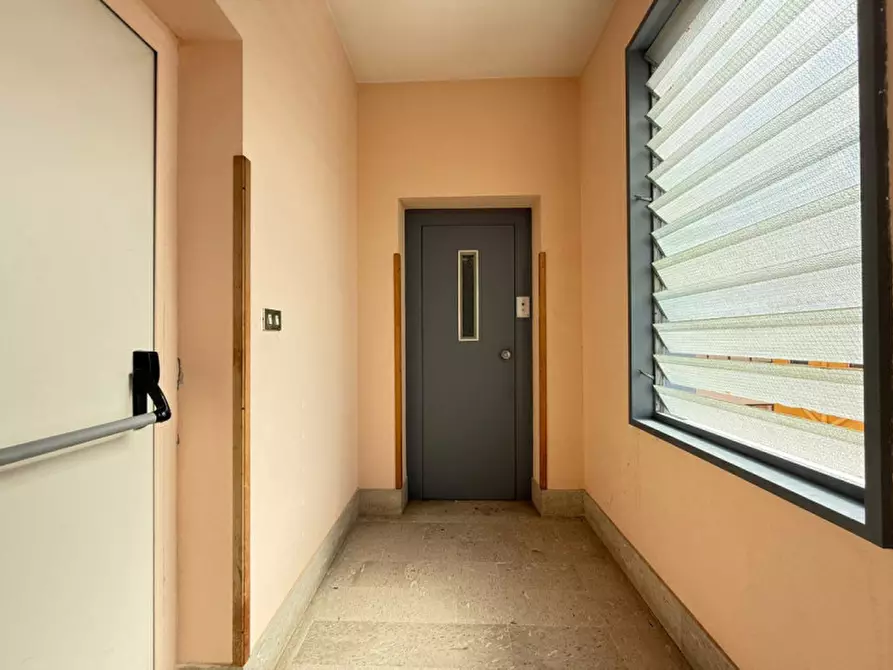 Immagine 25 di Appartamento in vendita  in Viale alcide de gasperi 70 a Palermo