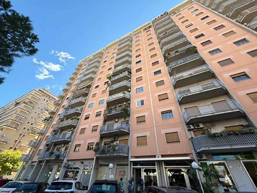 Immagine 26 di Appartamento in vendita  in Viale alcide de gasperi 70 a Palermo