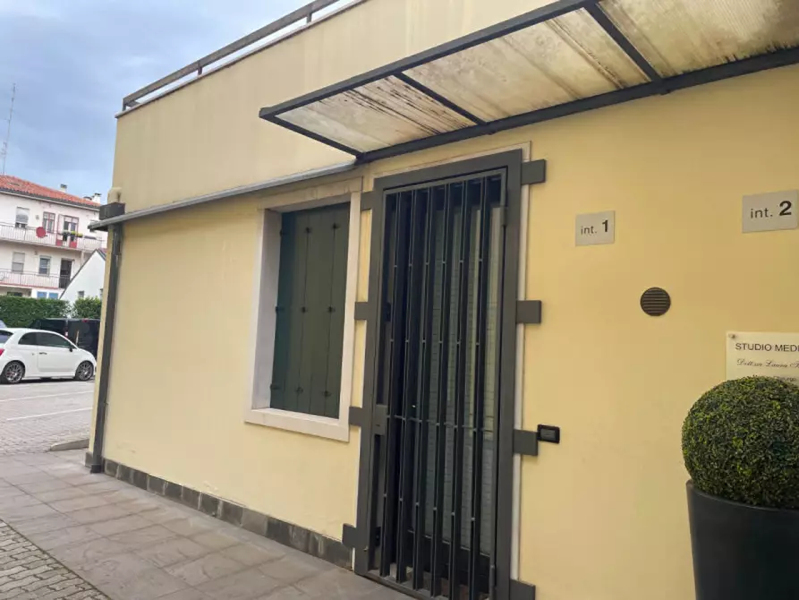 Immagine 11 di Appartamento in affitto  a Padova