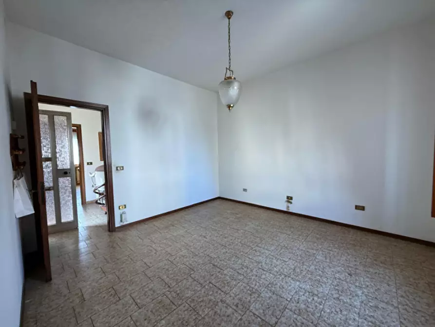 Immagine 4 di Villetta a schiera in vendita  in Viale Guglielmo Marconi a Caldiero