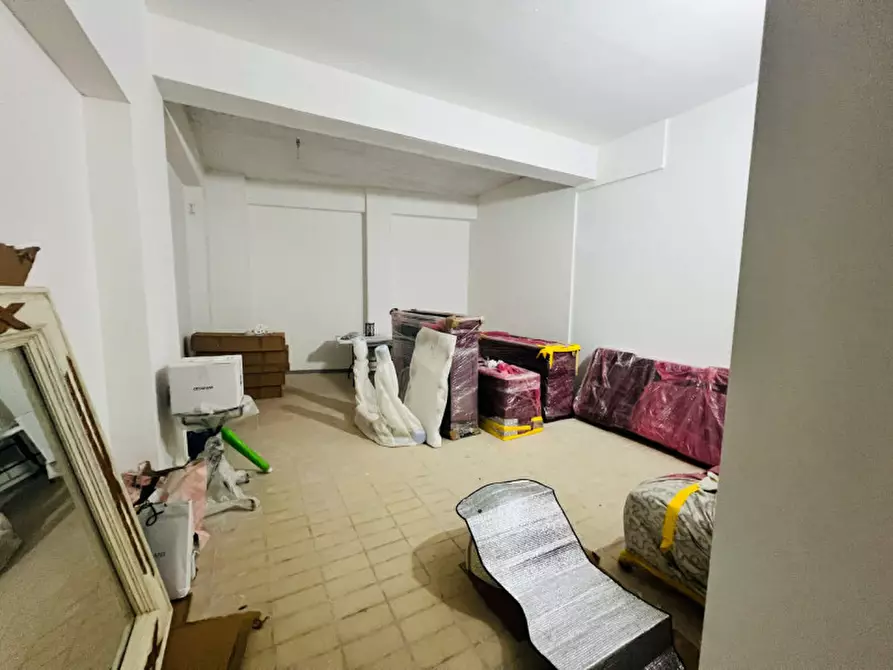 Immagine 6 di Magazzino in vendita  in Via della Libertà a Pizzo