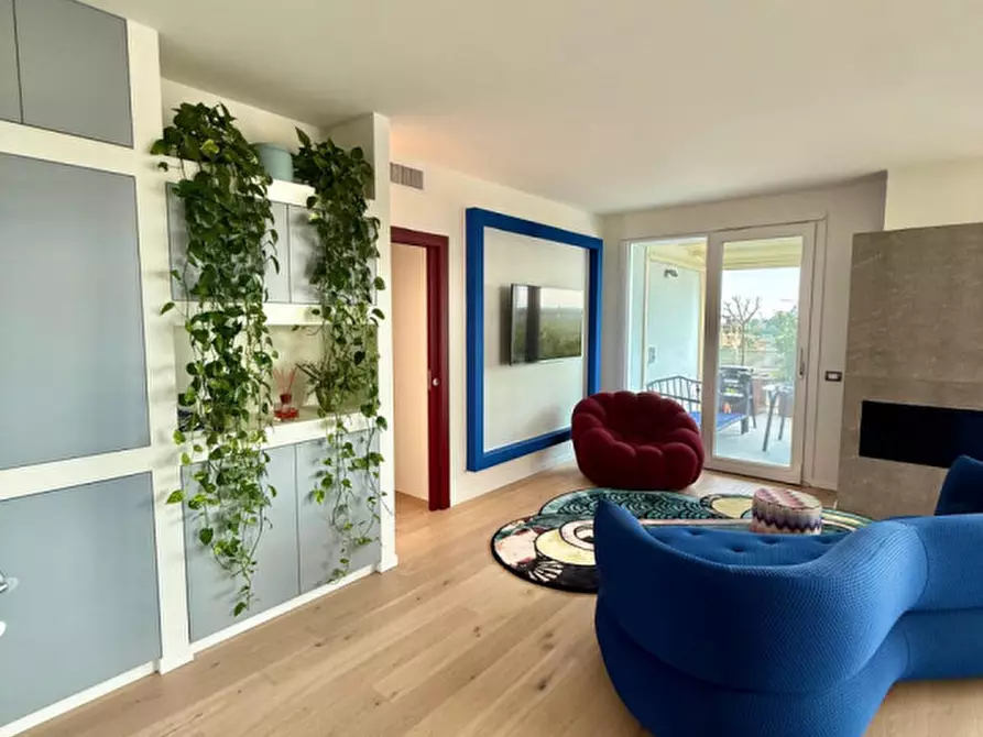 Immagine 7 di Attico in vendita  in Strada Budellungo a Parma