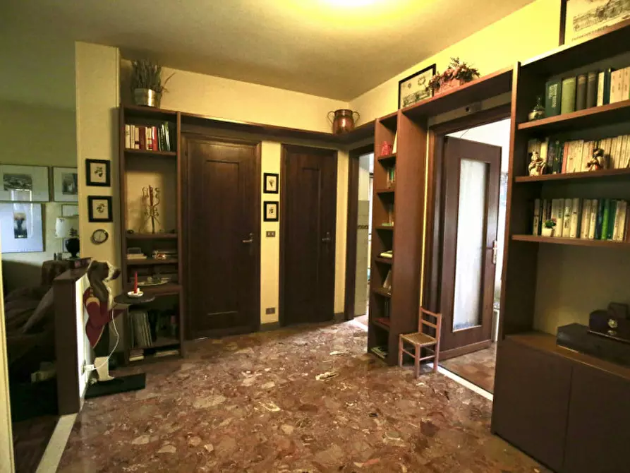 Immagine 30 di Appartamento in vendita  in Via dei Pioppi a Pino Torinese