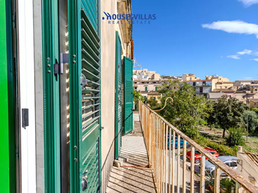 Immagine 26 di Casa indipendente in vendita  in Via Camillo Benso Conte di Cavour a Noto