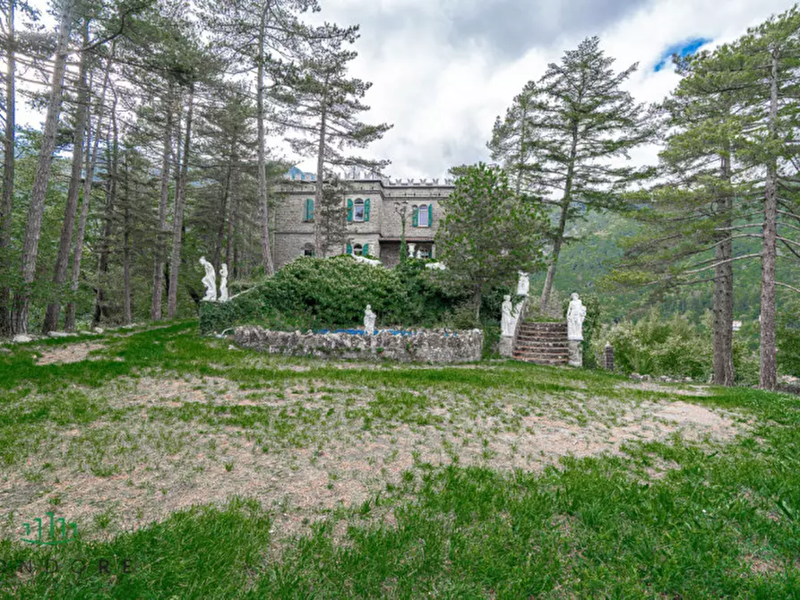 Immagine 2 di Villa in vendita  in Granaglione a Alto Reno Terme