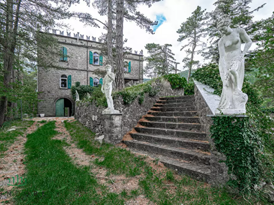 Immagine 90 di Villa in vendita  in Granaglione a Alto Reno Terme