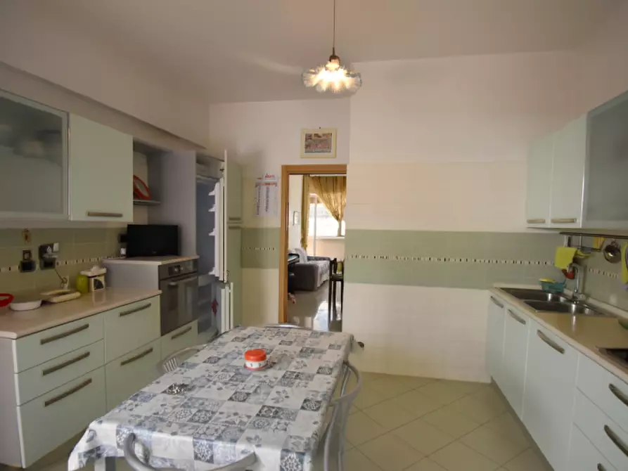 Immagine 9 di Appartamento in vendita  in Via Pietro Adami a Roma