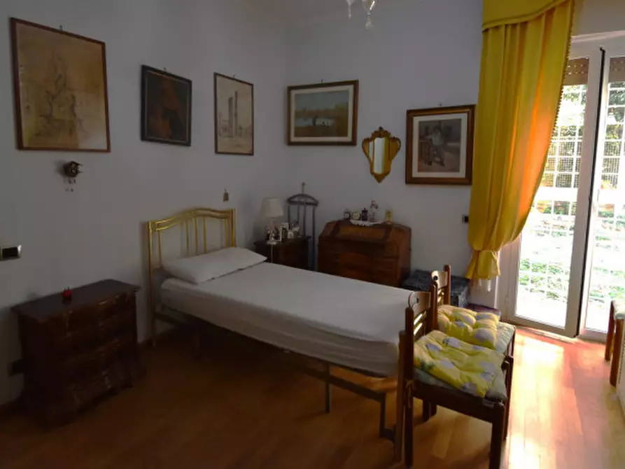 Immagine 15 di Appartamento in vendita  in Via Pietro Adami a Roma
