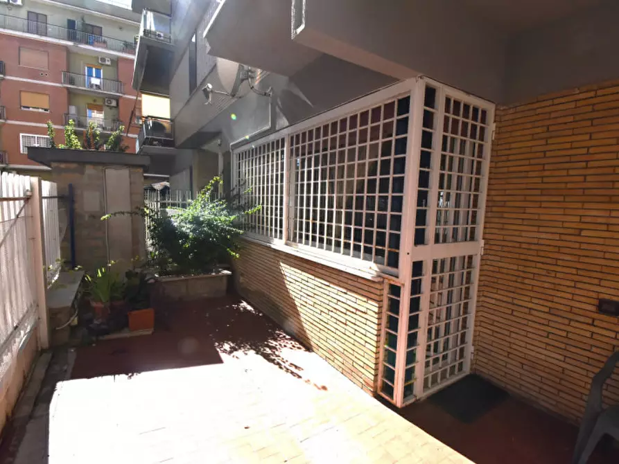 Immagine 29 di Appartamento in vendita  in Via Pietro Adami a Roma