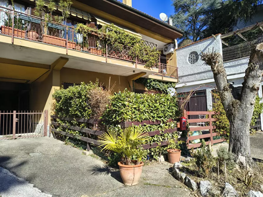 Immagine 75 di Appartamento in vendita  in VIA DEI PIOPPI a Pino Torinese