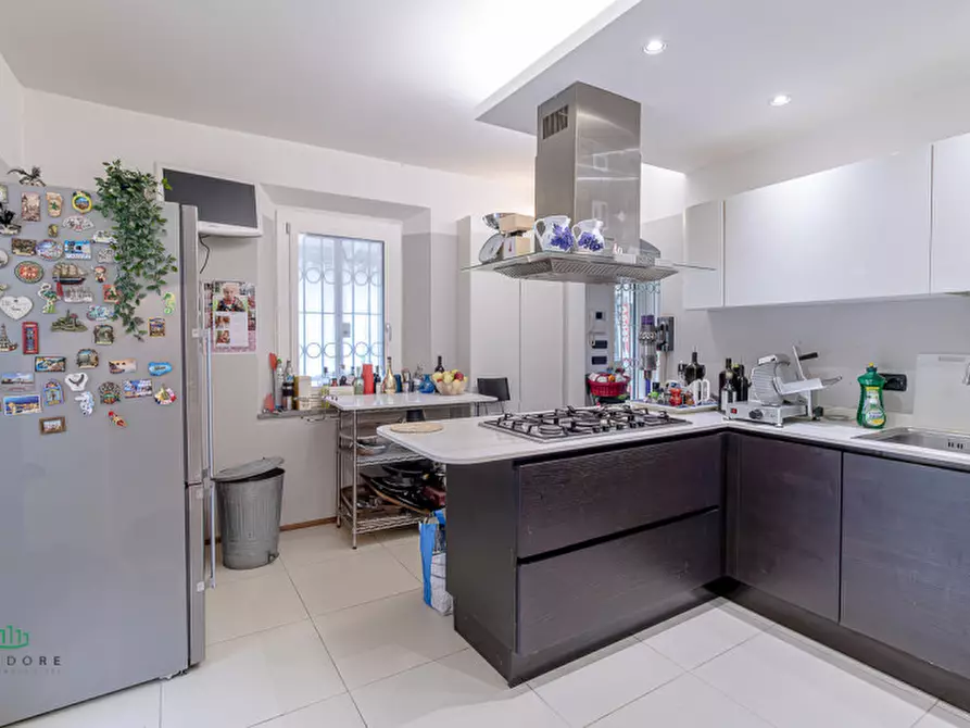 Immagine 11 di Villa in vendita  in via degli spicchi 14 a San Lazzaro Di Savena