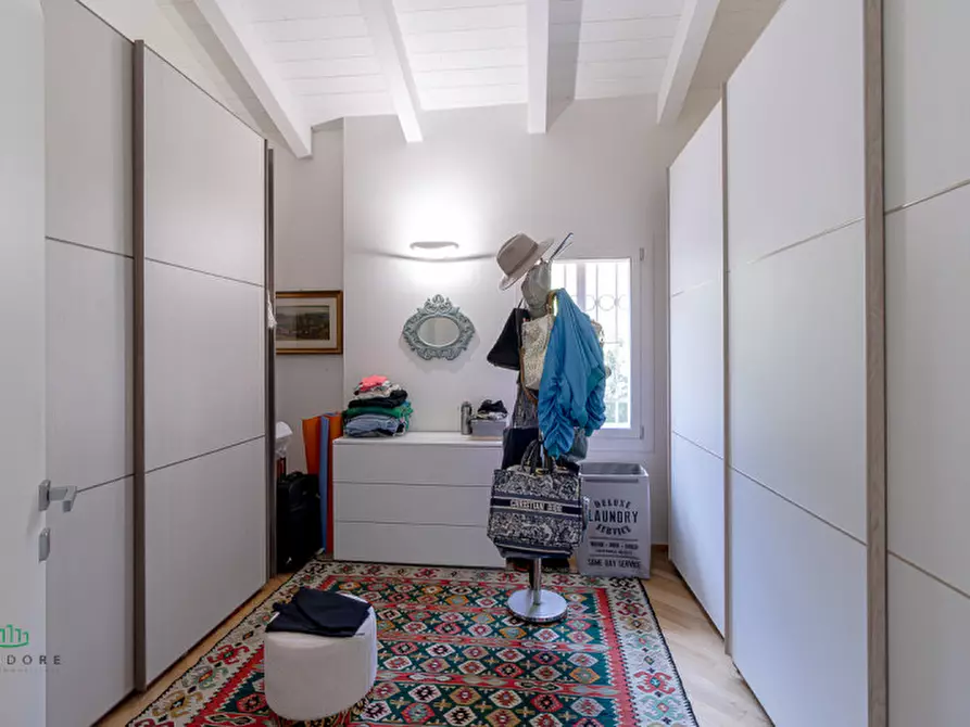 Immagine 30 di Villa in vendita  in via degli spicchi 14 a San Lazzaro Di Savena