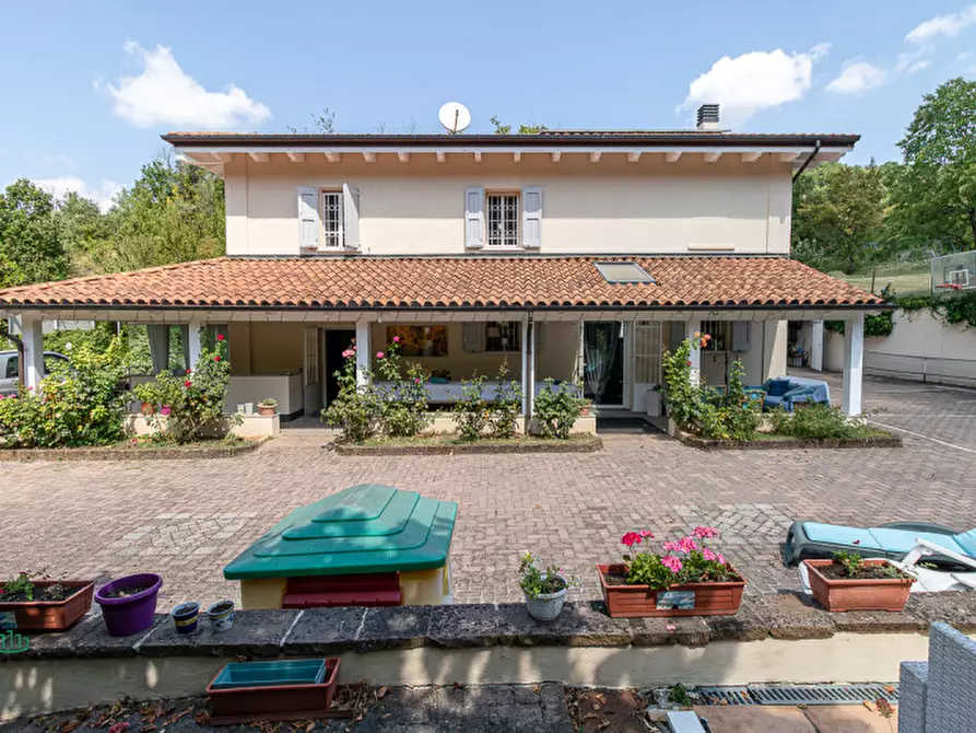 Immagine 38 di Villa in vendita  in via degli spicchi 14 a San Lazzaro Di Savena