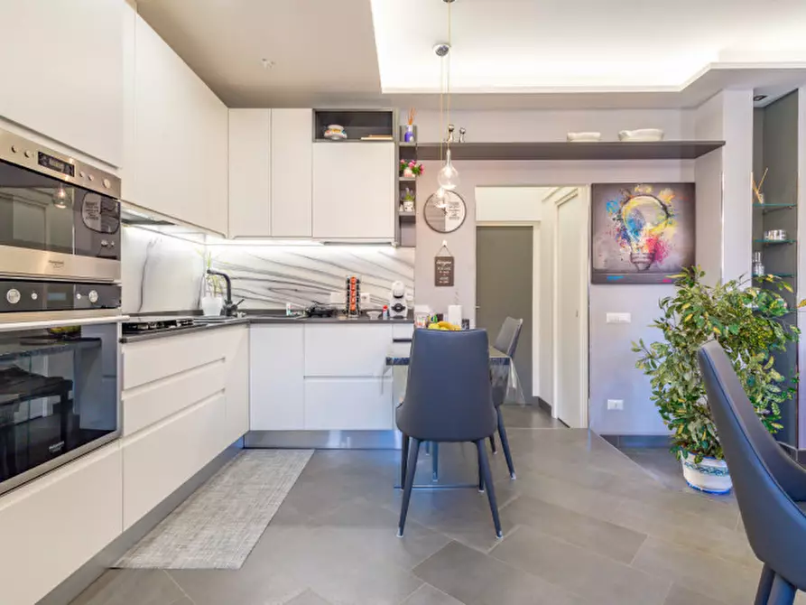 Immagine 6 di Appartamento in vendita  in Via Orvieto 25 a Roma