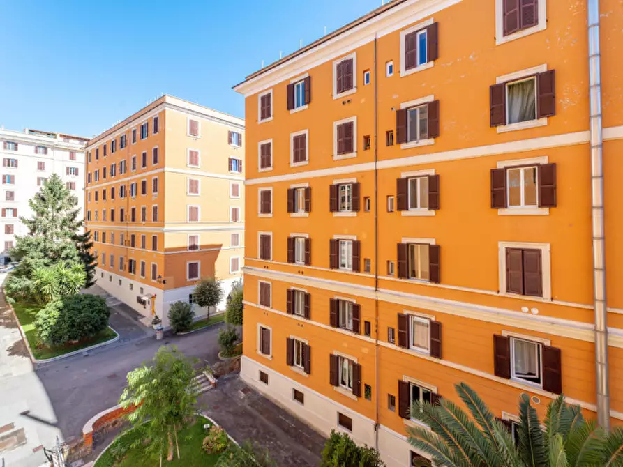 Immagine 28 di Appartamento in vendita  in Via Orvieto 25 a Roma