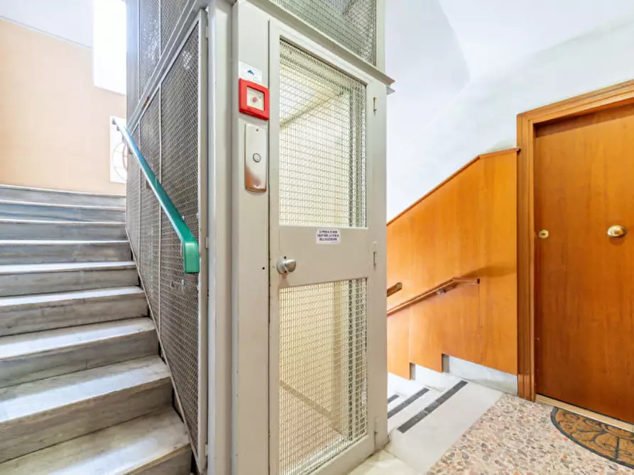 Immagine 32 di Appartamento in vendita  in Via Orvieto 25 a Roma
