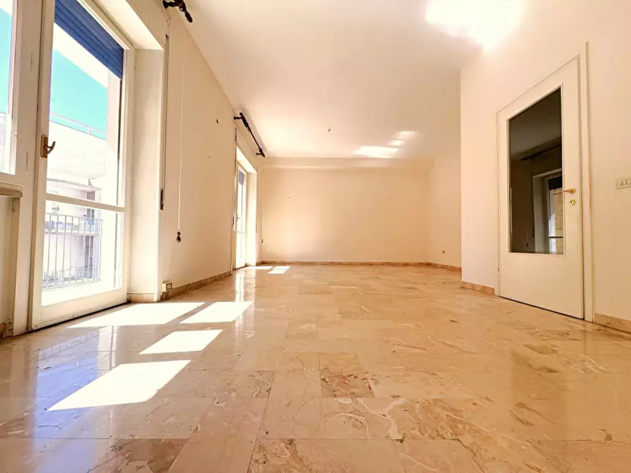 Immagine 2 di Appartamento in vendita  in Via Cesare Battisti 55 a Lecce