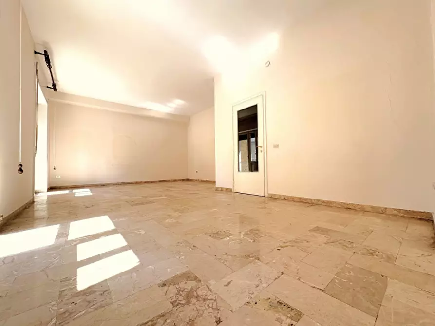Immagine 6 di Appartamento in vendita  in Via Cesare Battisti 55 a Lecce