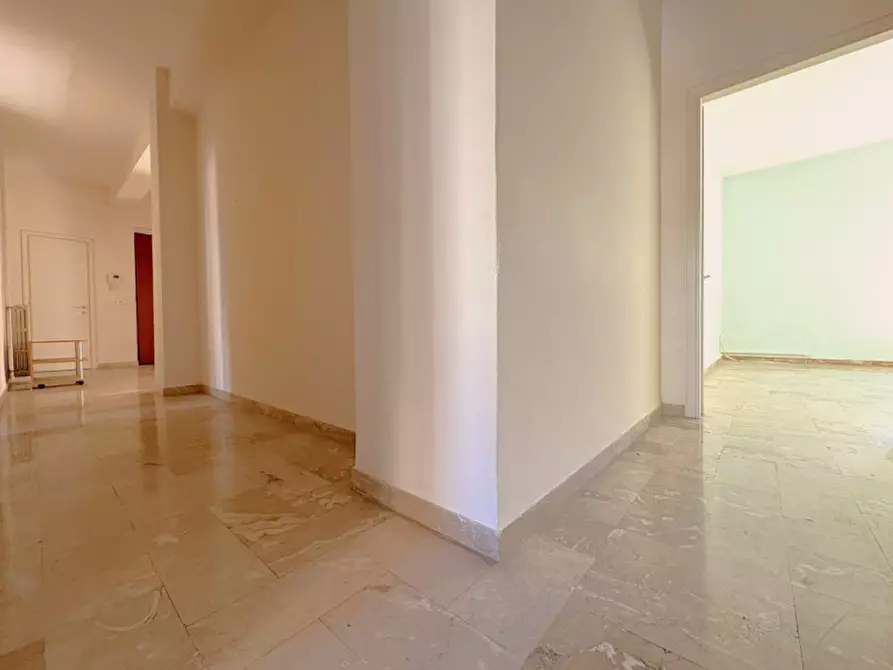 Immagine 17 di Appartamento in vendita  in Via Cesare Battisti 55 a Lecce