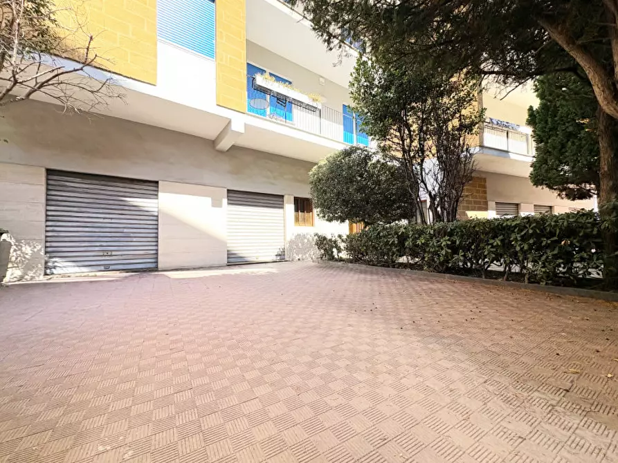 Immagine 23 di Appartamento in vendita  in Via Cesare Battisti 55 a Lecce
