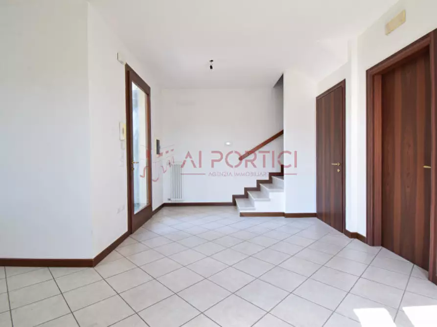 Immagine 8 di Casa trifamiliare in vendita  in Via Quattro Novembre a Brugine