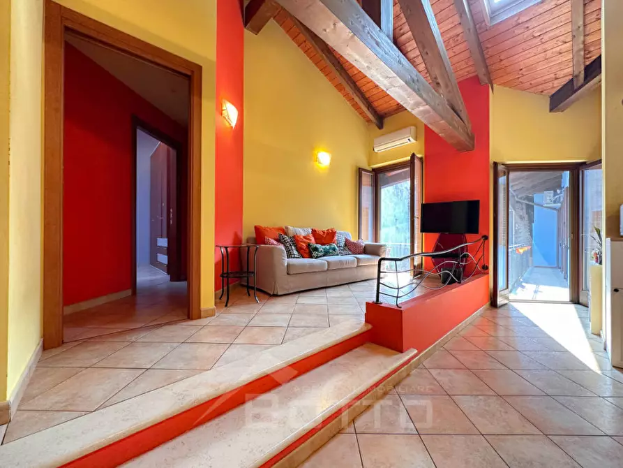 Immagine 5 di Villetta a schiera in vendita  in Via Caio Mario, 10 a Gattinara