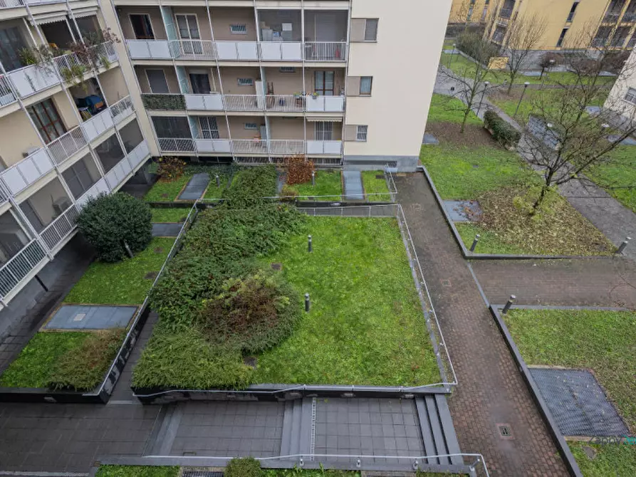 Immagine 14 di Camera in affitto  in Via Jan Palach a Milano