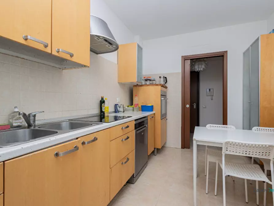 Immagine 23 di Camera in affitto  in Via Jan Palach a Milano