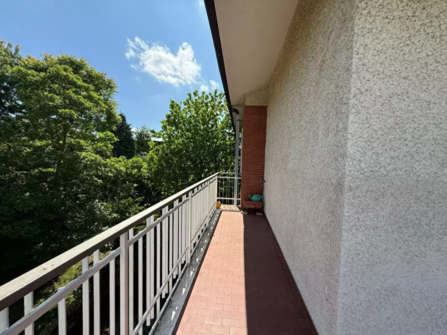 Immagine 4 di Appartamento in vendita  in Via Adamello a Pino Torinese