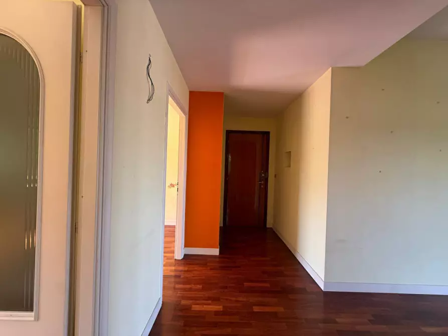 Immagine 5 di Appartamento in vendita  in Via Adamello a Pino Torinese