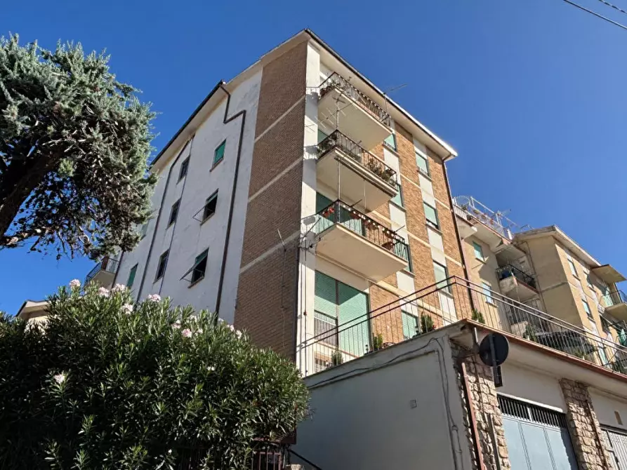 Immagine 4 di Appartamento in vendita  in Via Dante Alighieri a San Polo Dei Cavalieri